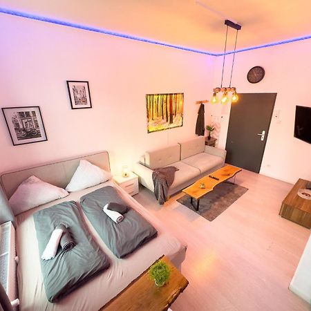 #222 Modernes City Apartment Im Herzen Von Neuss Esterno foto