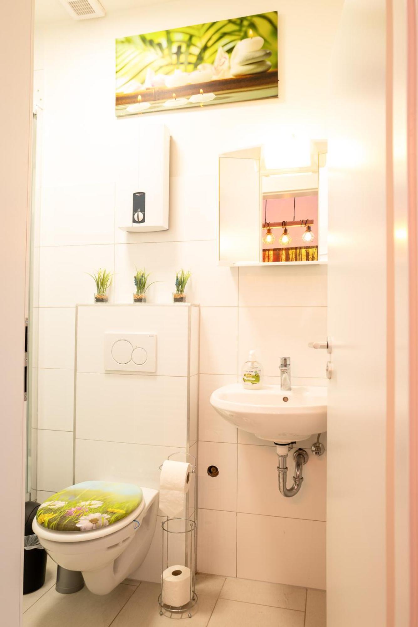 #222 Modernes City Apartment Im Herzen Von Neuss Esterno foto